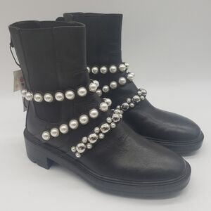 911- Zara Women's Leather Boots Size 37EU 6.5 US NWT